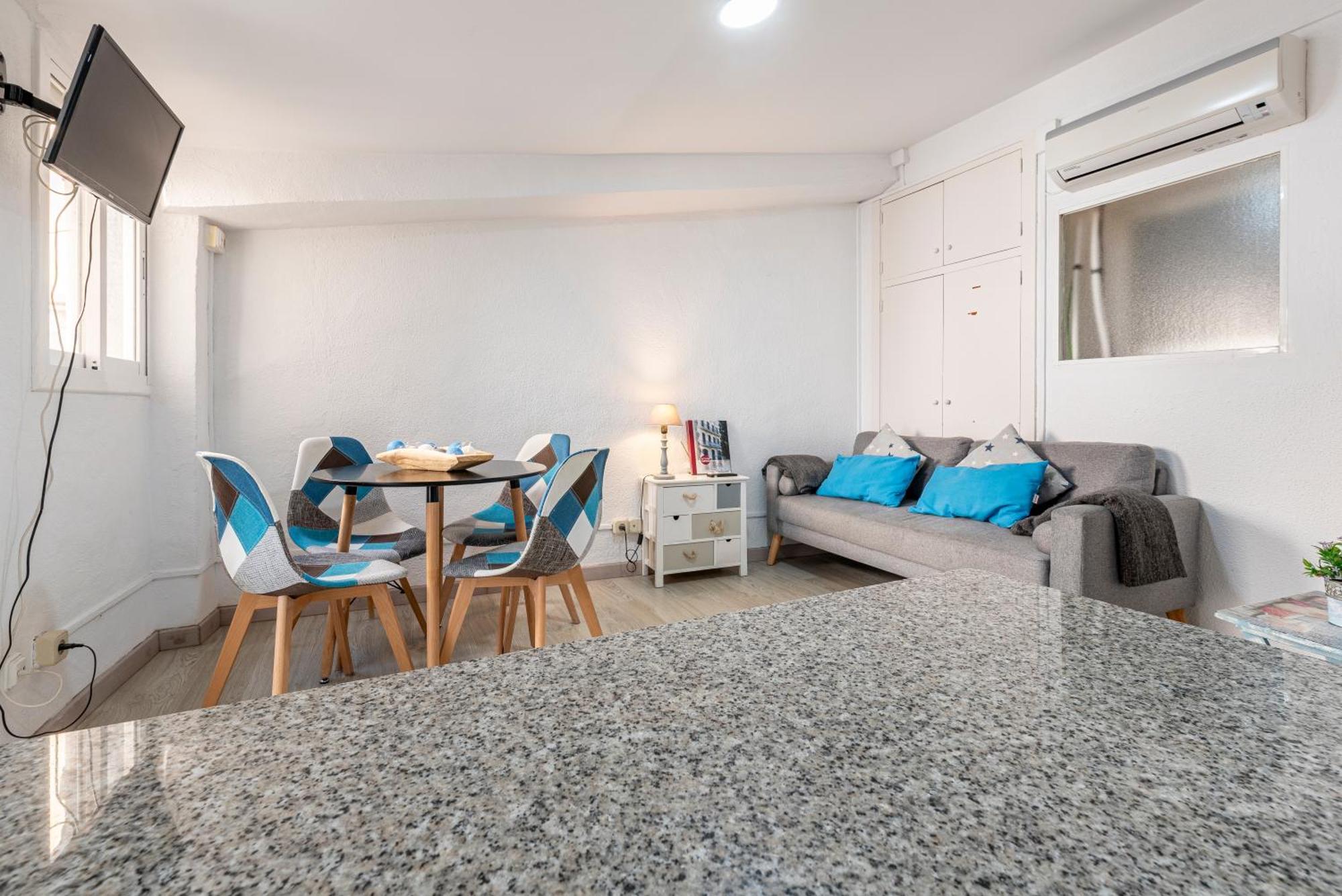 Apartamentos Rera Sant Domenech Tarragona Bagian luar foto