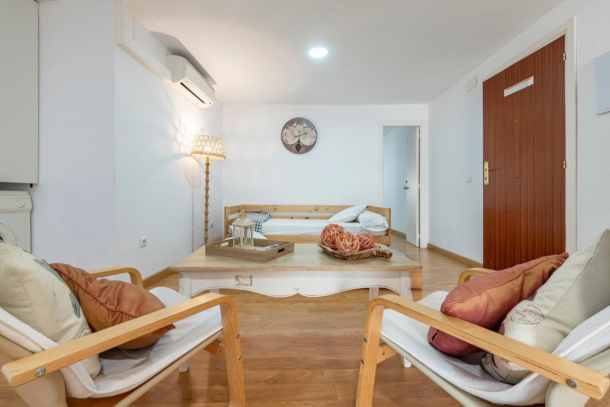 Apartamentos Rera Sant Domenech Tarragona Bagian luar foto