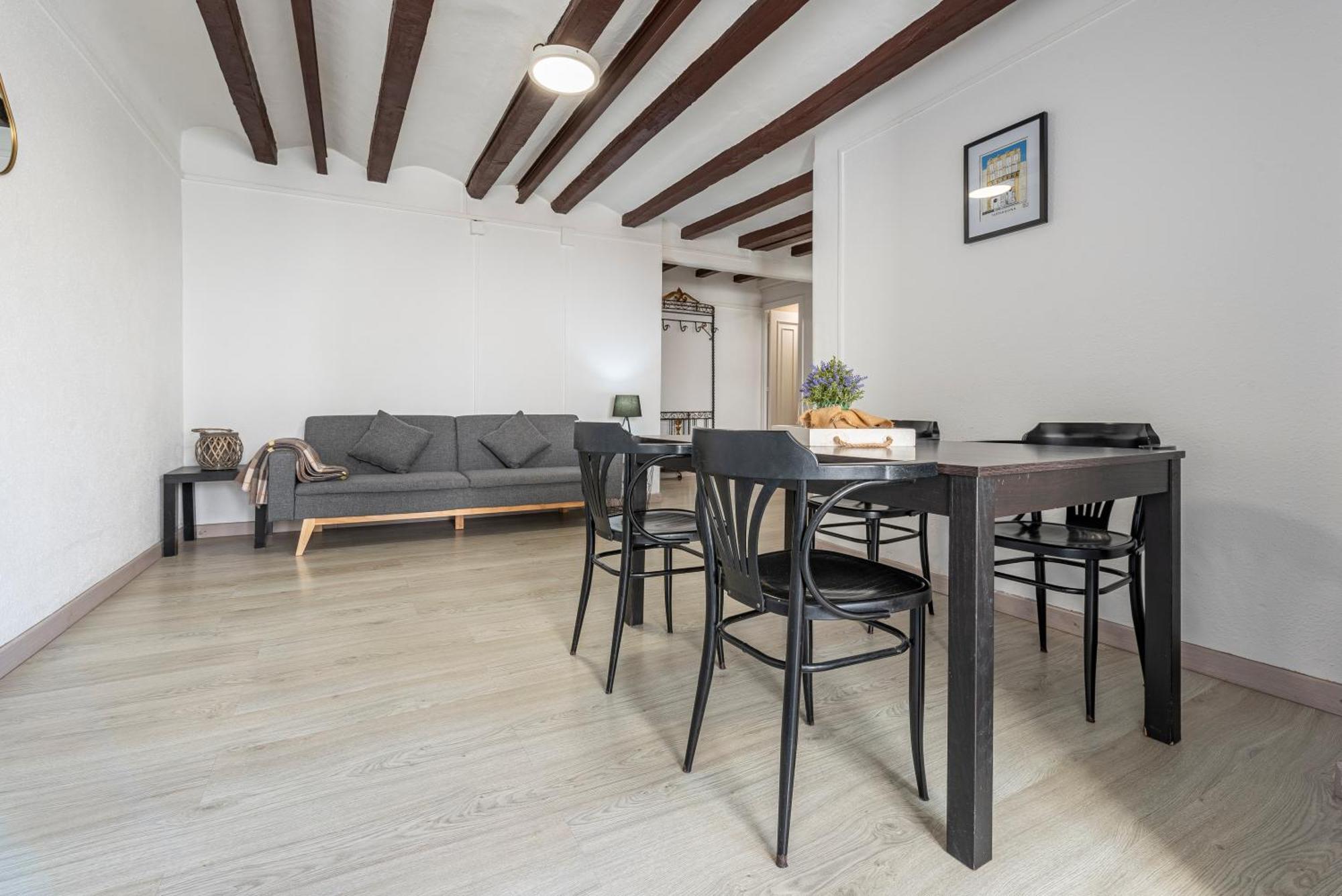 Apartamentos Rera Sant Domenech Tarragona Bagian luar foto