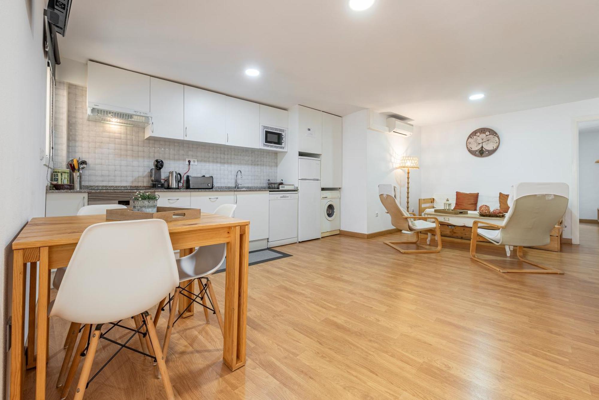 Apartamentos Rera Sant Domenech Tarragona Bagian luar foto