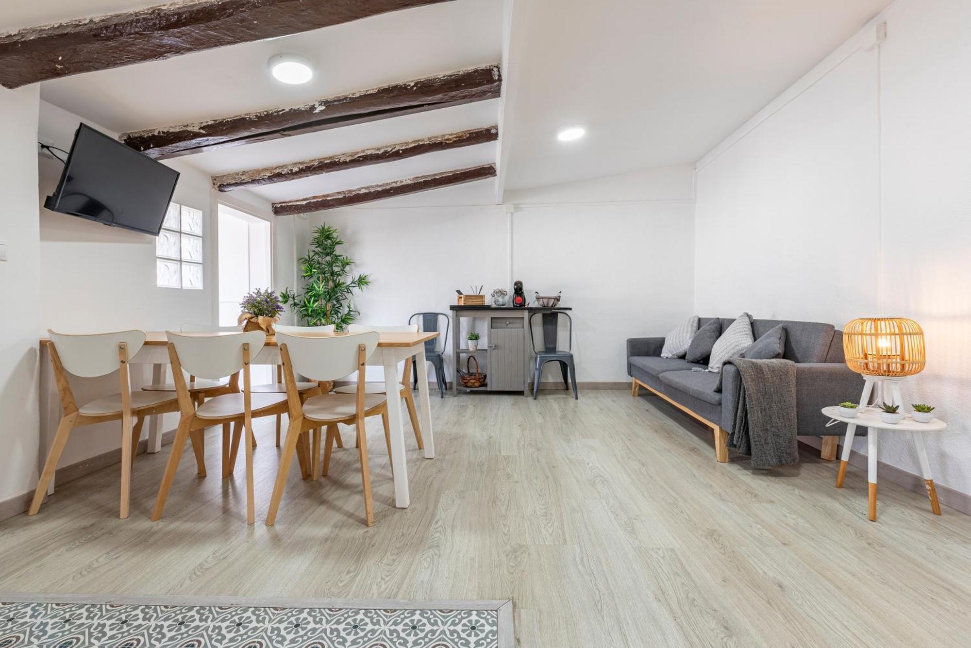 Apartamentos Rera Sant Domenech Tarragona Bagian luar foto