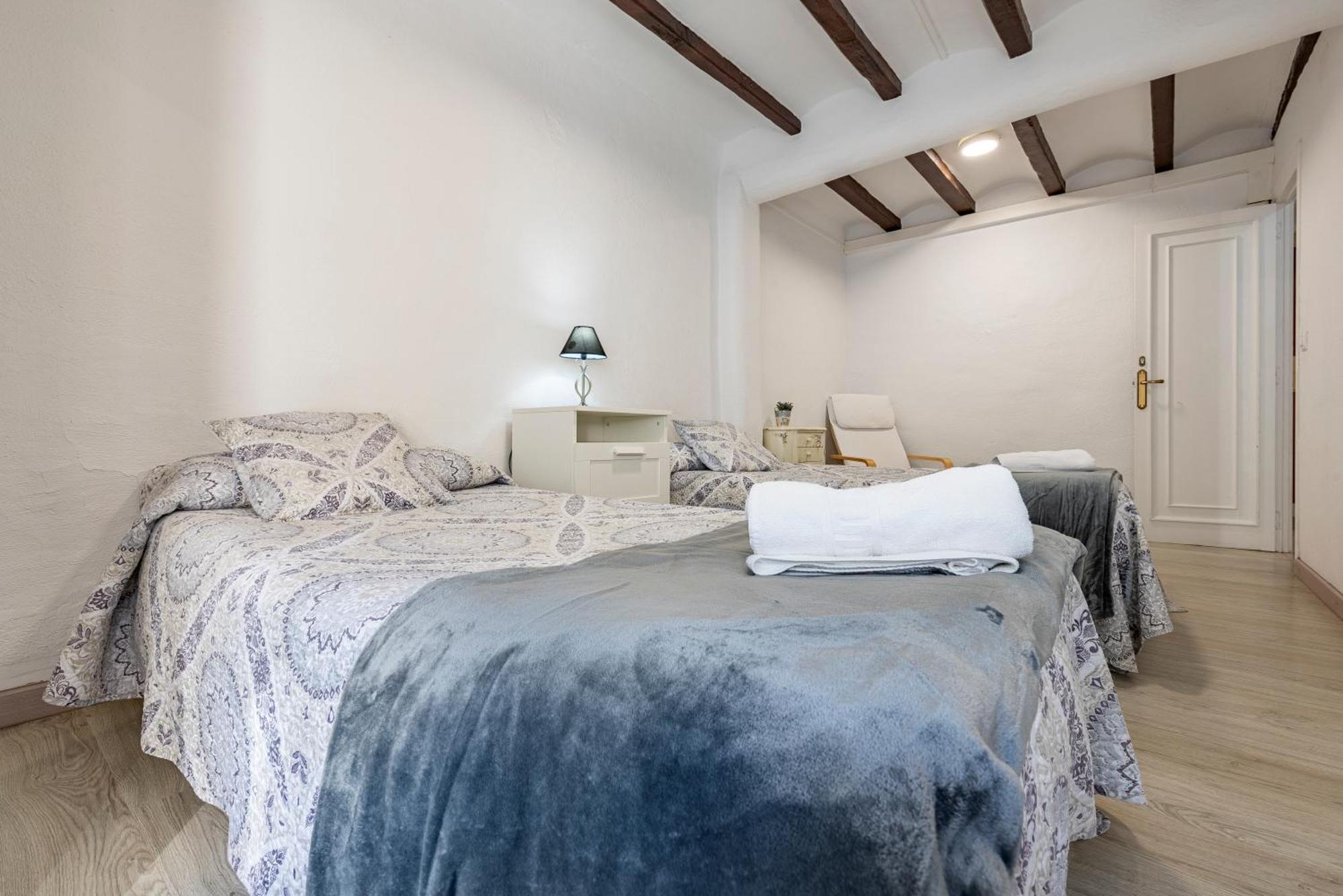 Apartamentos Rera Sant Domenech Tarragona Bagian luar foto